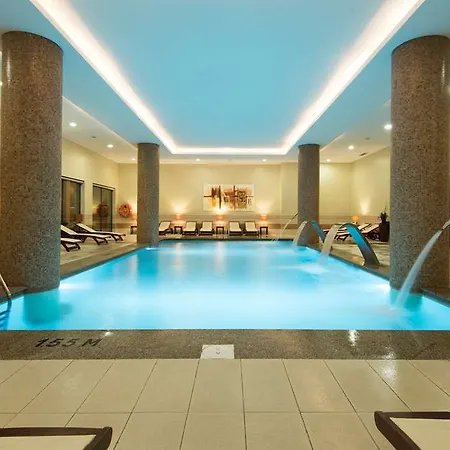 Gale Hotel Santa Cruz (Madeira)