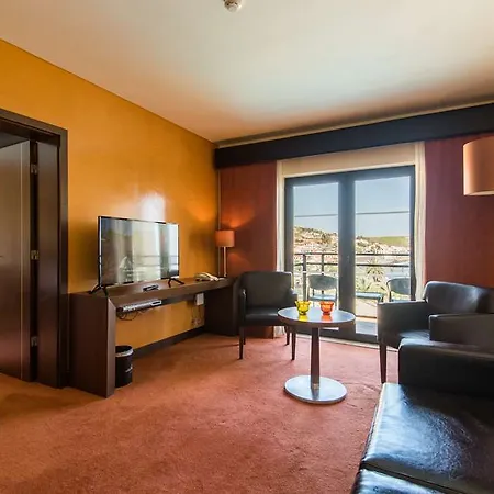 Gale Hotel 4*